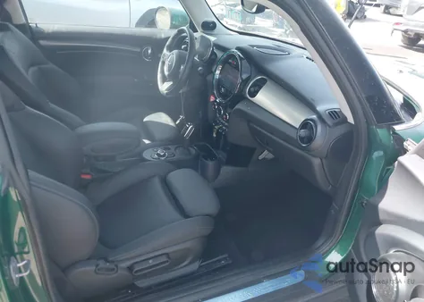 2024 Mini Cooper Cooper z USA, uszkodzony, nr VIN WMW13DJ01R2V03259